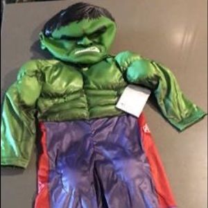 Size 3 hulk costume brand new with tags